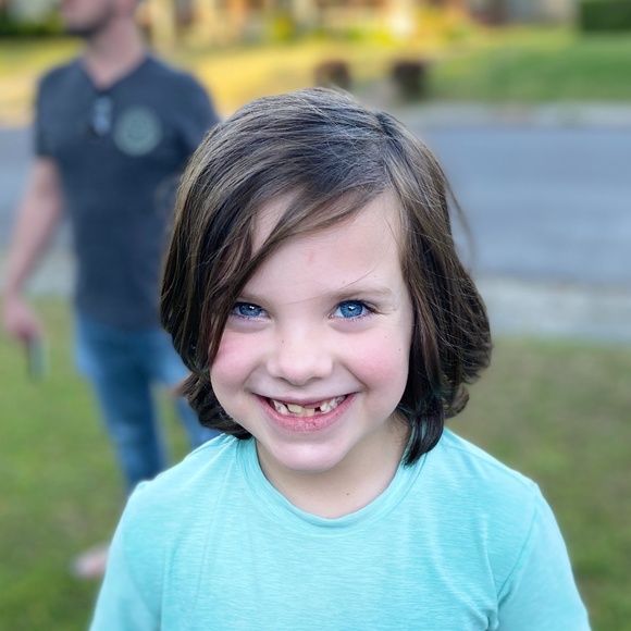 Meet your Posher, Sarah - Picture 2 of 4